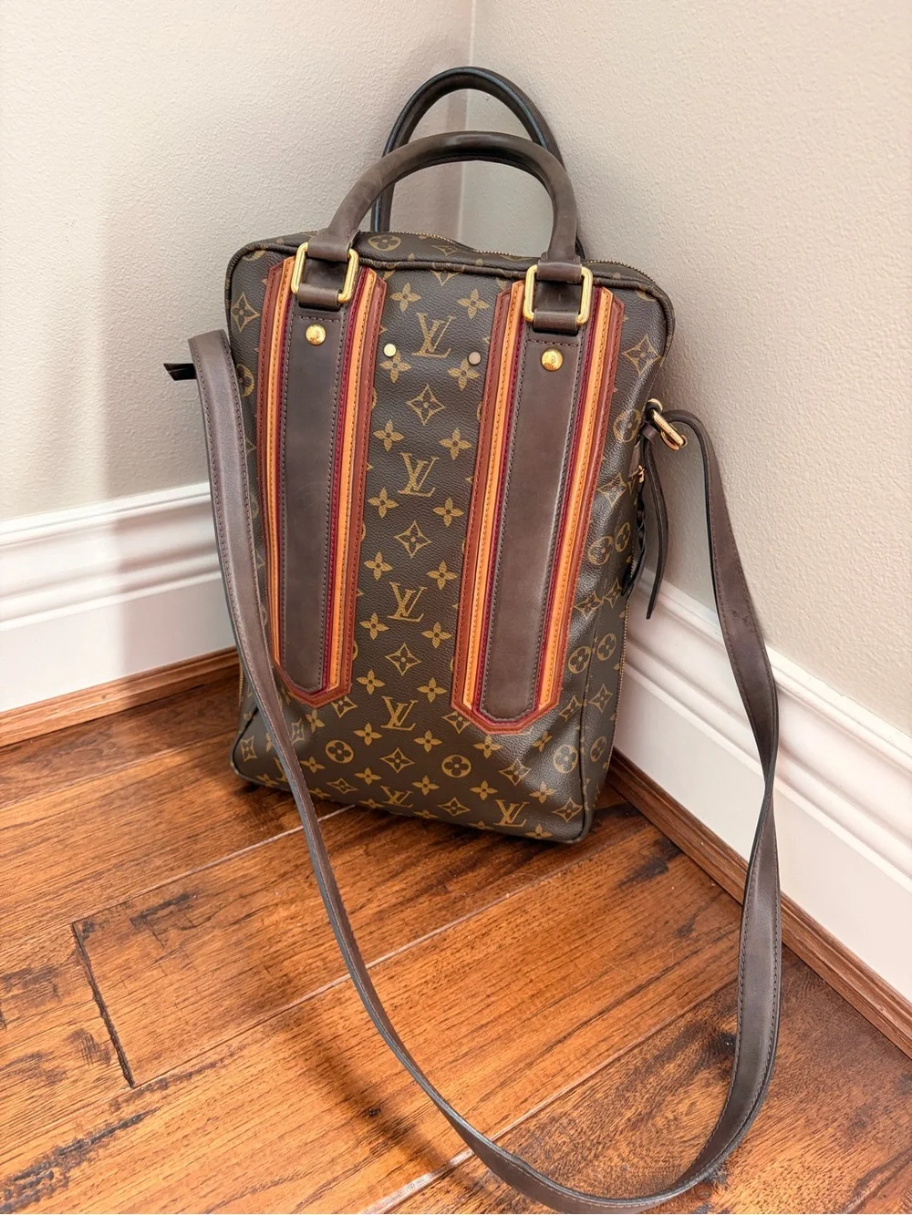 Louis Vuitton Bequia Porte Document Vertical bag